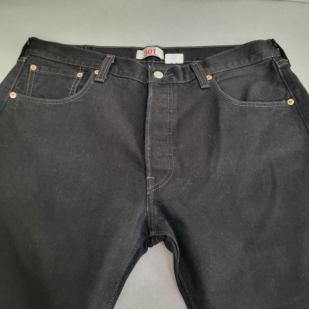 Levi's 501 Men's Original Straight Leg Button Fly Denim Blue Jeans Black 36x30